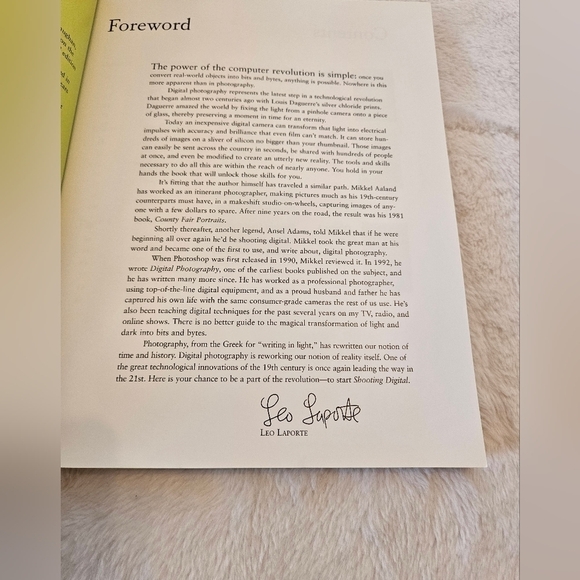 Shooting Digital 2nd-Edition Mikkel Aaland '07 Home Accents Cofffe Table Books - Picture 9 of 14